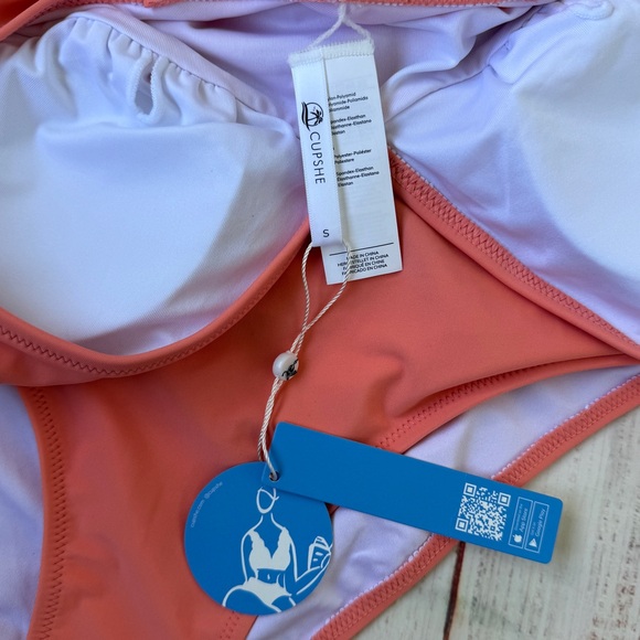 CUPSHE One-Piece Swimsuit | Size Small | Salmon‎ | NWT | Flattering & Fun - Picture 5 of 9